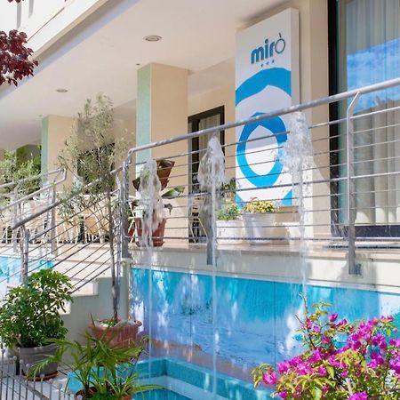 Hotel Miro Каттолика Экстерьер фото